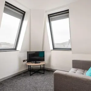 Modern 1 Bed Budget In , Halifax United Kingdom